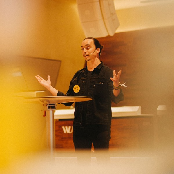 James Langer leading a communication coaching session